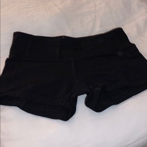 Lululemon lifting shorts with loops